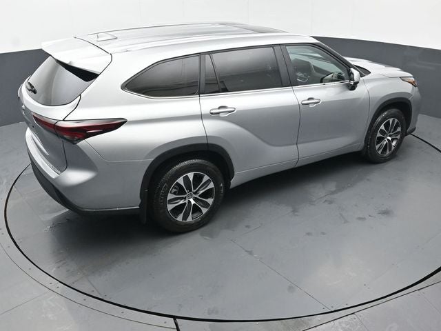 2025 Toyota Highlander XLE