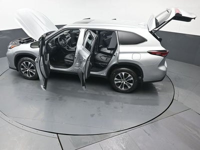 2025 Toyota Highlander XLE