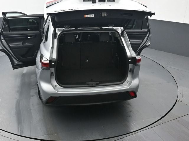 2025 Toyota Highlander XLE