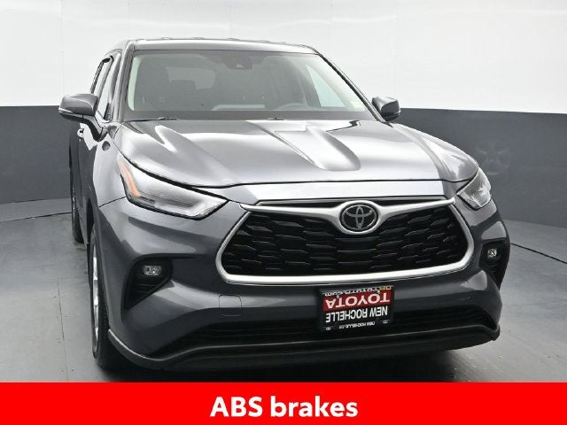 2025 Toyota Highlander LE