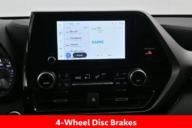 2025 Toyota Highlander LE
