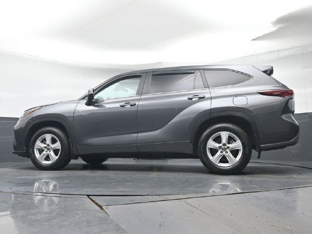 2025 Toyota Highlander LE