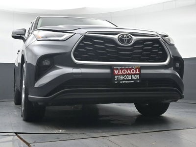 2025 Toyota Highlander LE