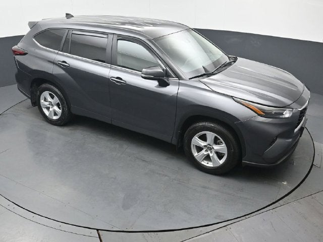 2025 Toyota Highlander LE