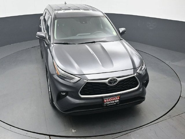 2025 Toyota Highlander LE