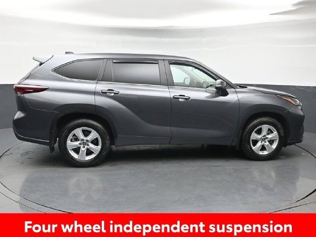 2025 Toyota Highlander LE
