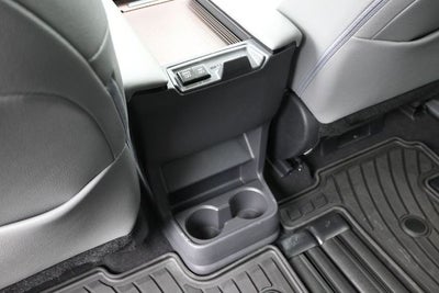 2023 Toyota Sienna XLE 8 Passenger