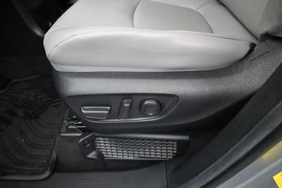 2025 Toyota Sienna XLE 8 Passenger