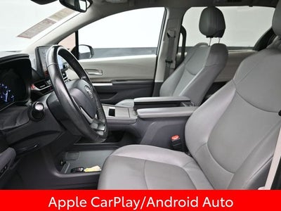 2022 Toyota Sienna XLE 7 Passenger