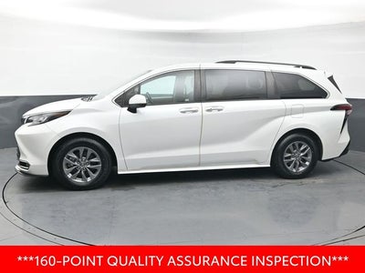 2022 Toyota Sienna XLE 7 Passenger