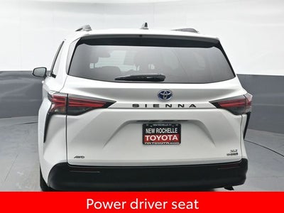 2022 Toyota Sienna XLE 7 Passenger