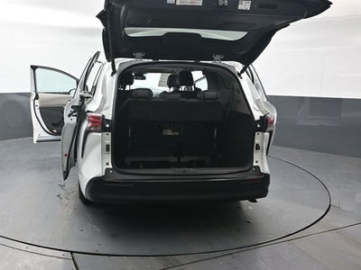 2022 Toyota Sienna XLE 7 Passenger