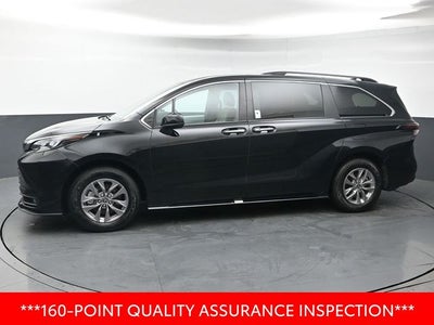 2026 Toyota Sienna XLE 7 Passenger