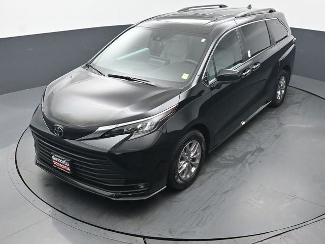 2026 Toyota Sienna XLE 7 Passenger