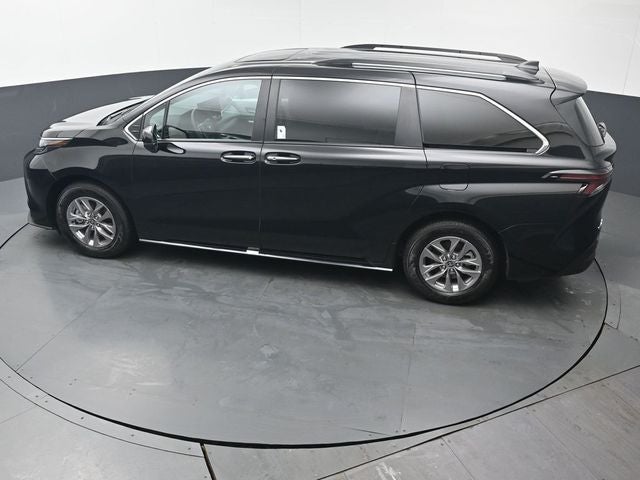 2026 Toyota Sienna XLE 7 Passenger