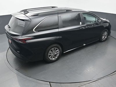 2026 Toyota Sienna XLE 7 Passenger