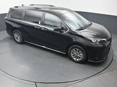 2026 Toyota Sienna XLE 7 Passenger