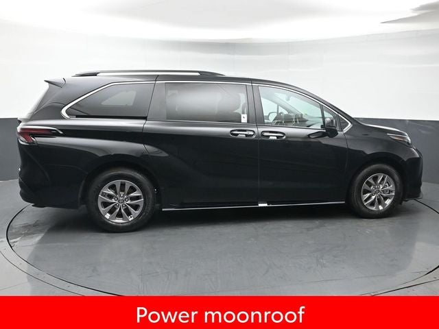 2026 Toyota Sienna XLE 7 Passenger