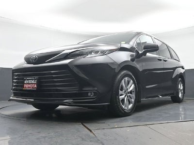 2026 Toyota Sienna XLE 7 Passenger