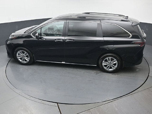 2026 Toyota Sienna XLE 7 Passenger