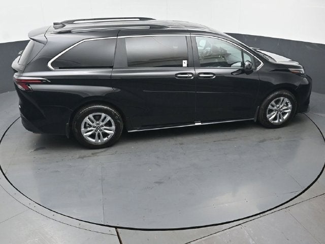2026 Toyota Sienna XLE 7 Passenger