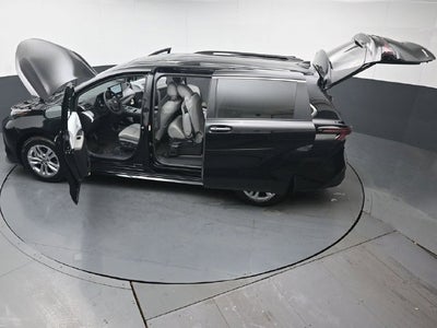 2026 Toyota Sienna XLE 7 Passenger