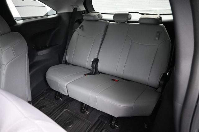 2026 Toyota Sienna XLE 7 Passenger