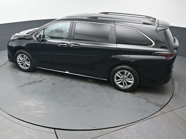 2026 Toyota Sienna XLE 7 Passenger