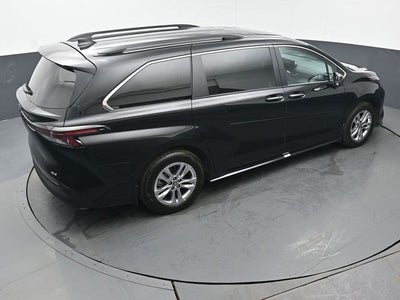 2026 Toyota Sienna XLE 7 Passenger