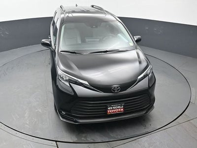 2026 Toyota Sienna XLE 7 Passenger