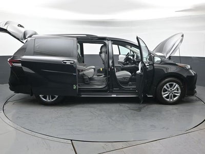 2026 Toyota Sienna XLE 7 Passenger