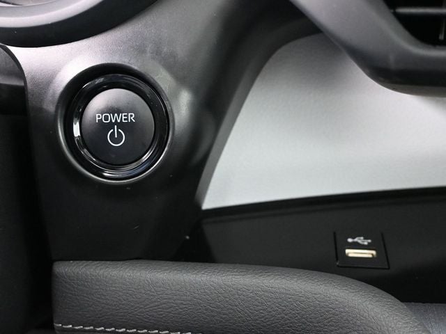 2025 Toyota Sienna XLE 7 Passenger