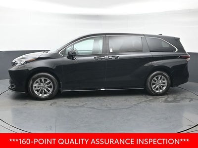 2025 Toyota Sienna XLE 7 Passenger