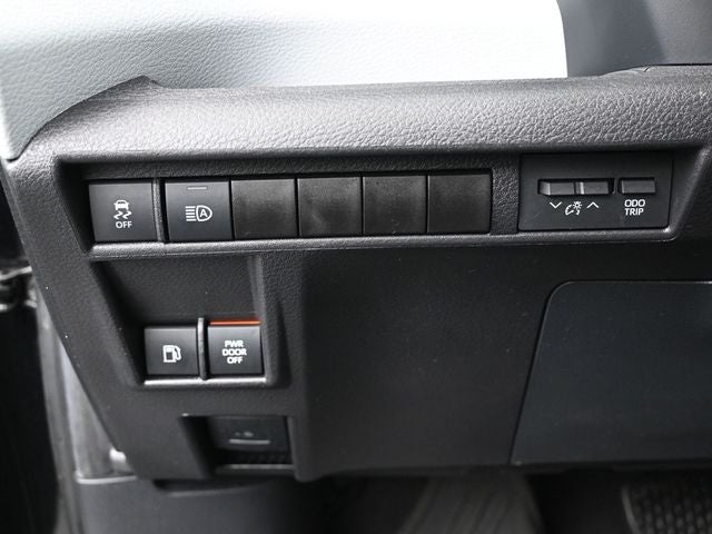 2025 Toyota Sienna XLE 7 Passenger