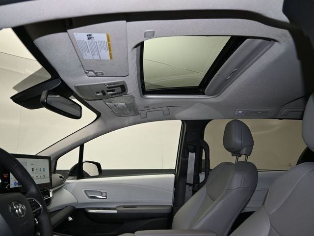 2025 Toyota Sienna XLE 7 Passenger