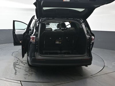 2025 Toyota Sienna XLE 7 Passenger