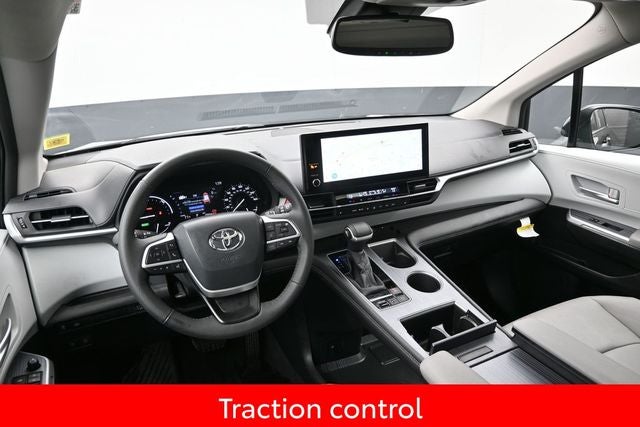 2026 Toyota Sienna XLE 7 Passenger