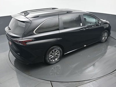 2026 Toyota Sienna XLE 7 Passenger