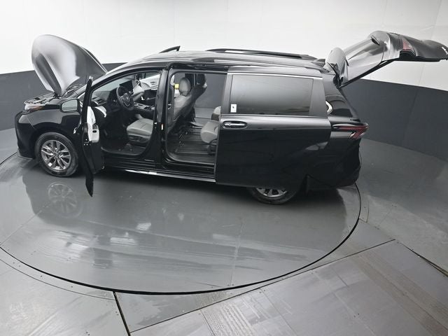 2026 Toyota Sienna XLE 7 Passenger