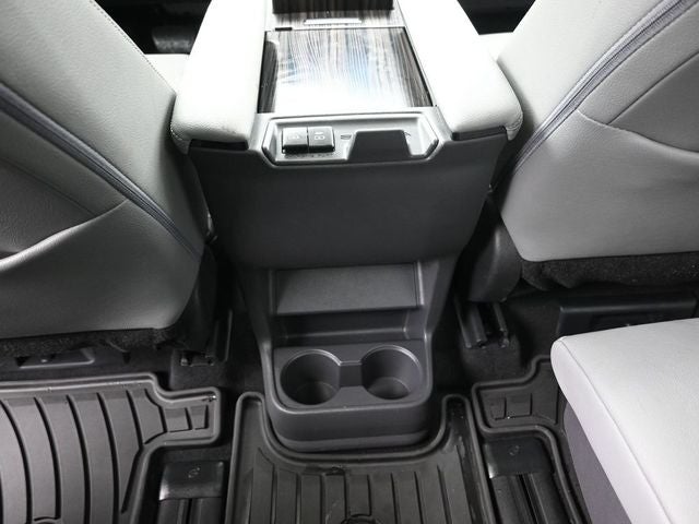 2023 Toyota Sienna Limited 7 Passenger