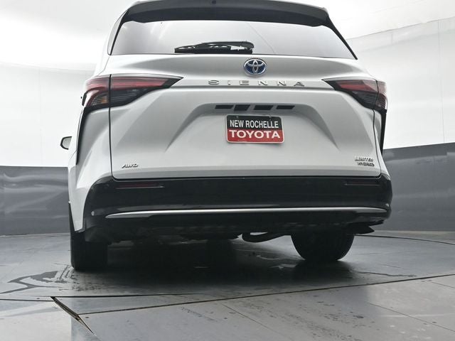 2023 Toyota Sienna Limited 7 Passenger