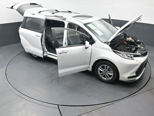 2023 Toyota Sienna Limited 7 Passenger