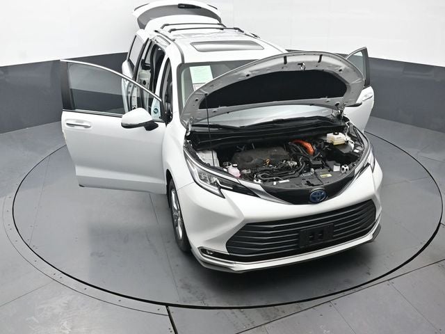 2023 Toyota Sienna Limited 7 Passenger