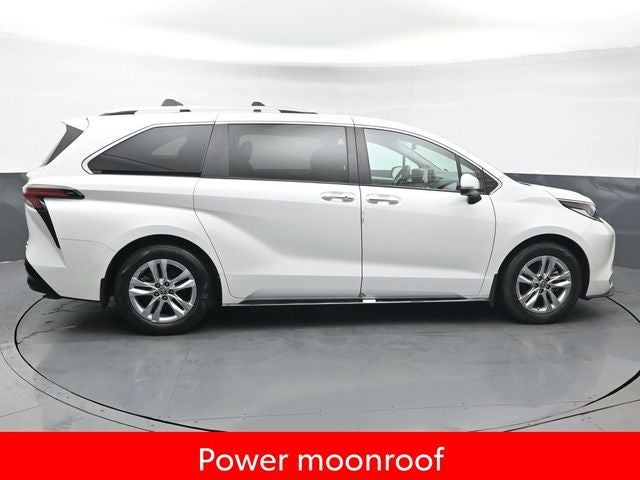 2023 Toyota Sienna Limited 7 Passenger