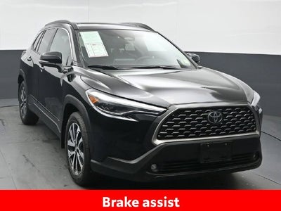 2024 Toyota Corolla Cross XLE