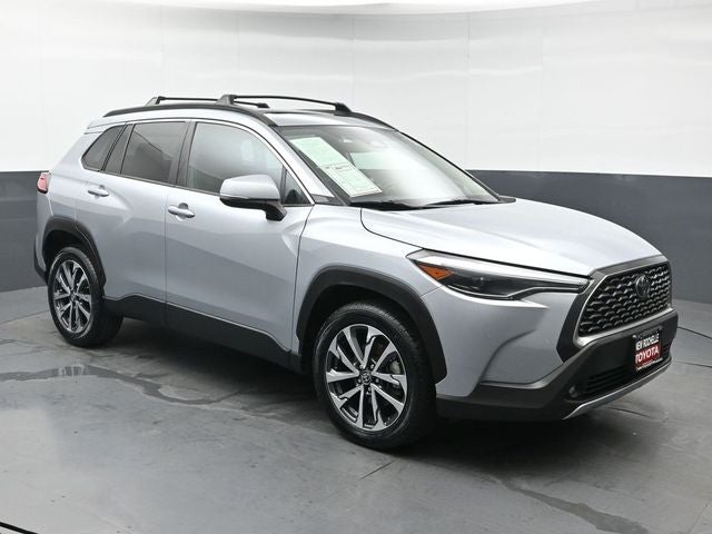 2023 Toyota Corolla Cross XLE