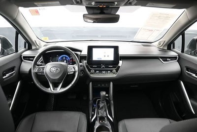 2023 Toyota Corolla Cross XLE