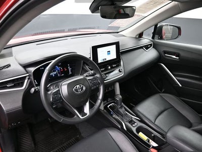 2025 Toyota Corolla Cross XLE