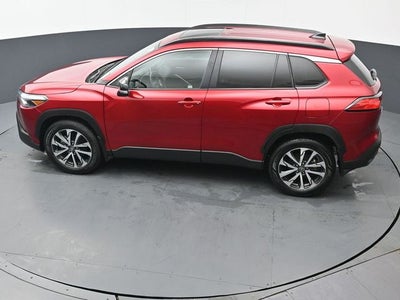 2025 Toyota Corolla Cross XLE