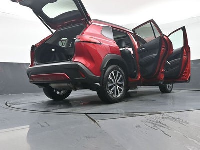 2025 Toyota Corolla Cross XLE